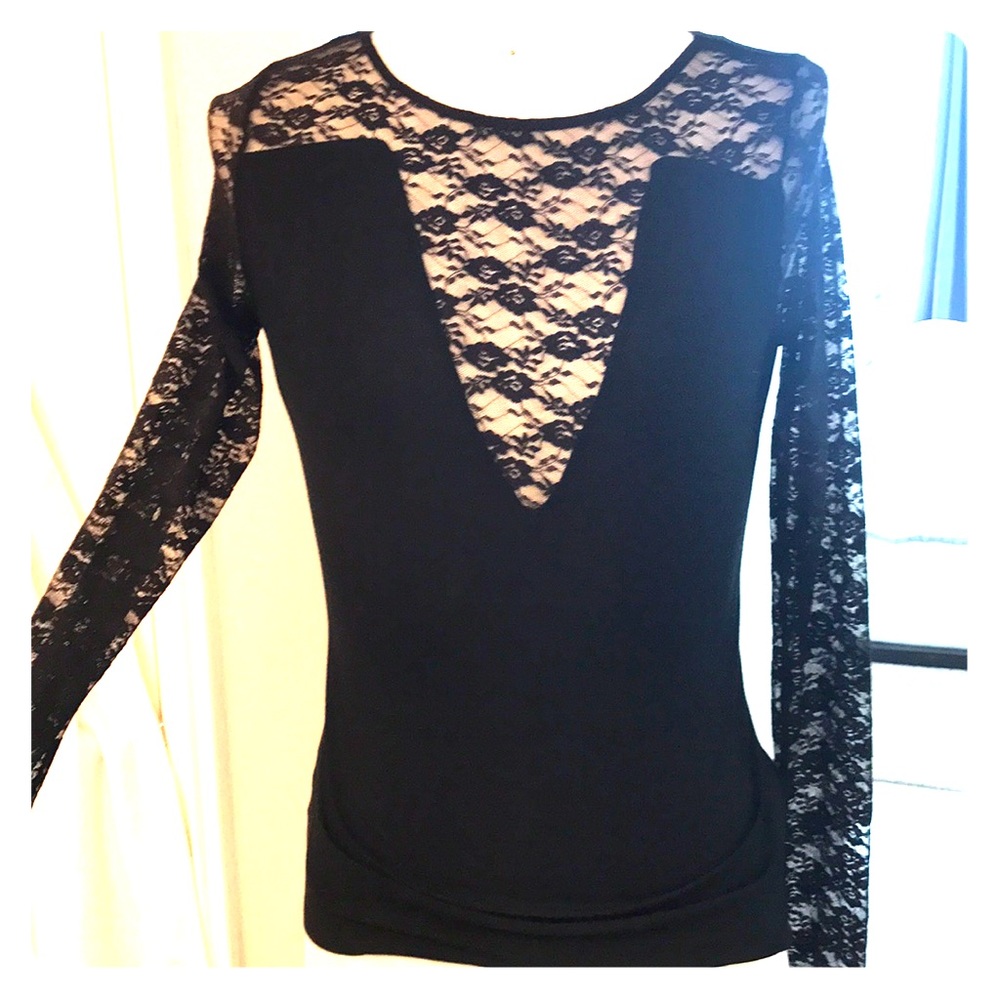 H&M black lace fitted top